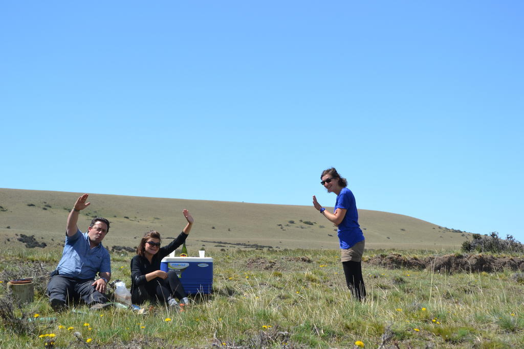 Camping Y Hostal El Ovejero El Calafate Luaran gambar