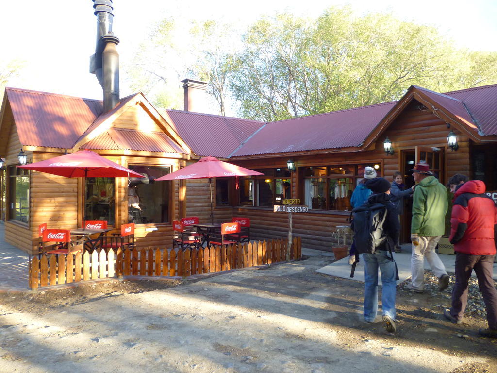 Camping Y Hostal El Ovejero El Calafate Luaran gambar