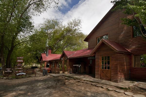 Camping Y Hostal El Ovejero El Calafate Luaran gambar