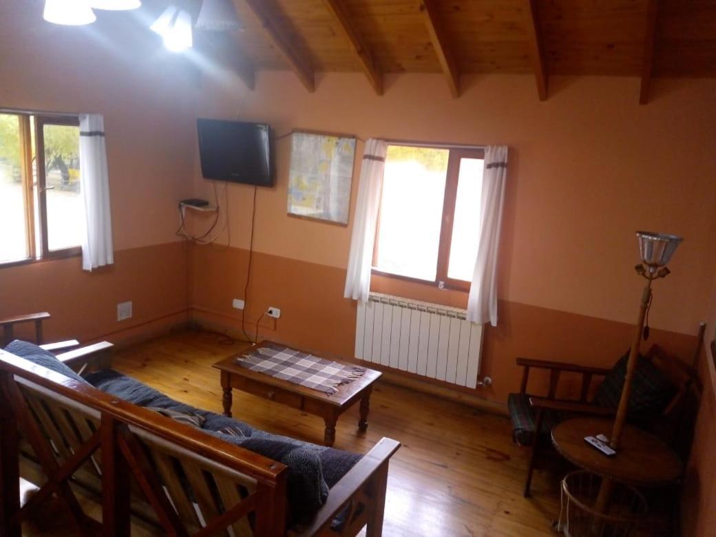Camping Y Hostal El Ovejero El Calafate Luaran gambar