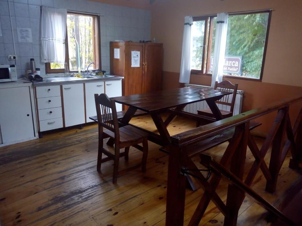 Camping Y Hostal El Ovejero El Calafate Luaran gambar
